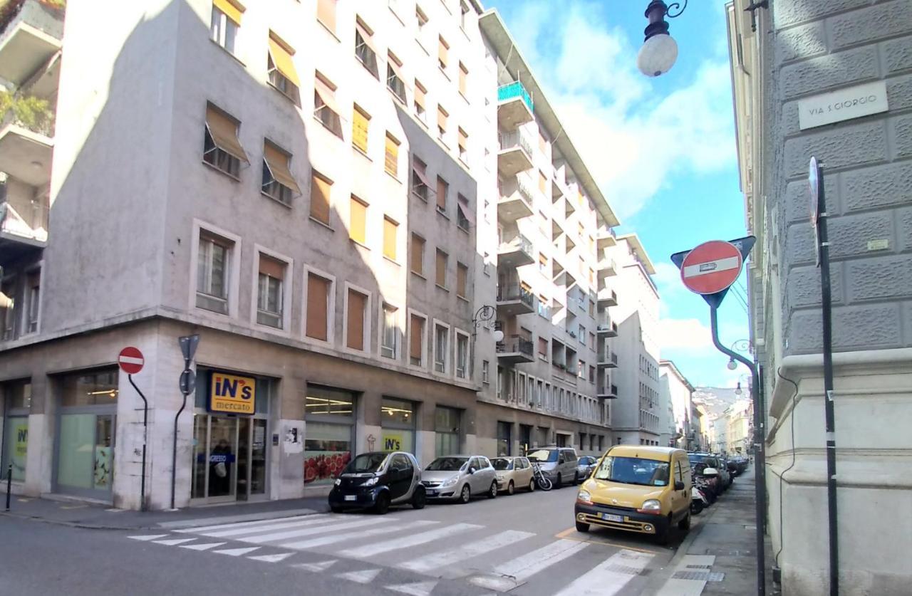 Casa Antica - Historical Apartment In Old City Center 的里雅斯特 外观 照片
