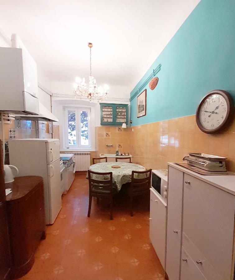 Casa Antica - Historical Apartment In Old City Center 的里雅斯特 外观 照片