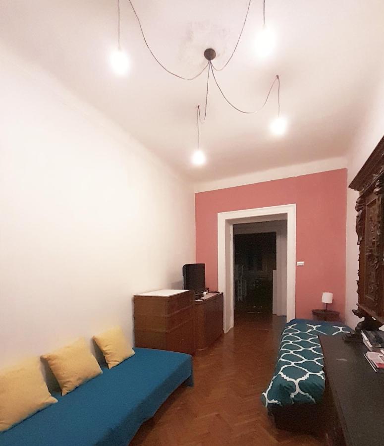 Casa Antica - Historical Apartment In Old City Center 的里雅斯特 外观 照片
